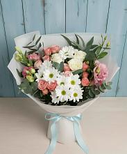Букет цветов из:  Розы, Лизиантусы и Хризантемы в Правокумском
