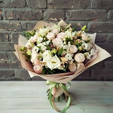 Букет цветов из:  Альстромерии, Розы и Хризантемы в Правокумском