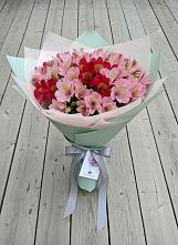 Букет цветов из:  Альстромерии в Правокумском