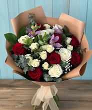 Букет цветов из:  Розы и Альстромерии в Правокумском