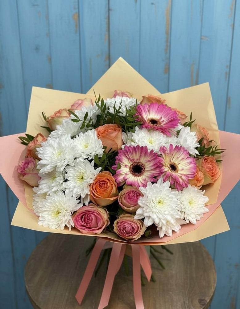 Букет цветов из: Розы, Герберы и Хризантемы в Правокумском