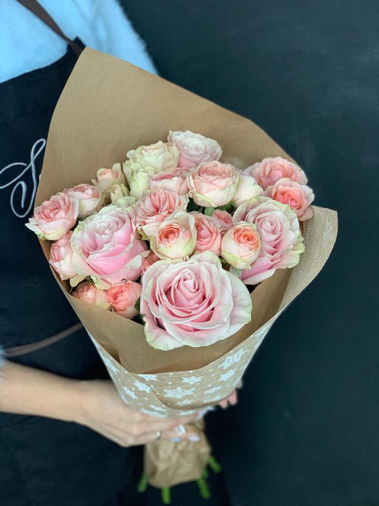 Букет цветов из: Хризантемы и Розы в Правокумском