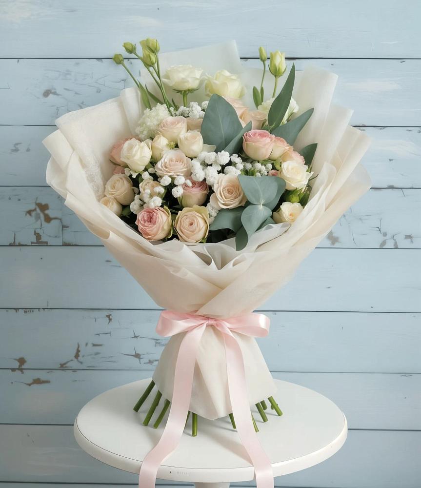 Букет цветов из: Розы и Лизиантусы в Правокумском