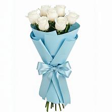 Букет 7 белых роз Проуд в Правокумском