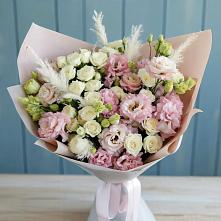 Букет цветов из:  Альстромерии и Розы в Правокумском